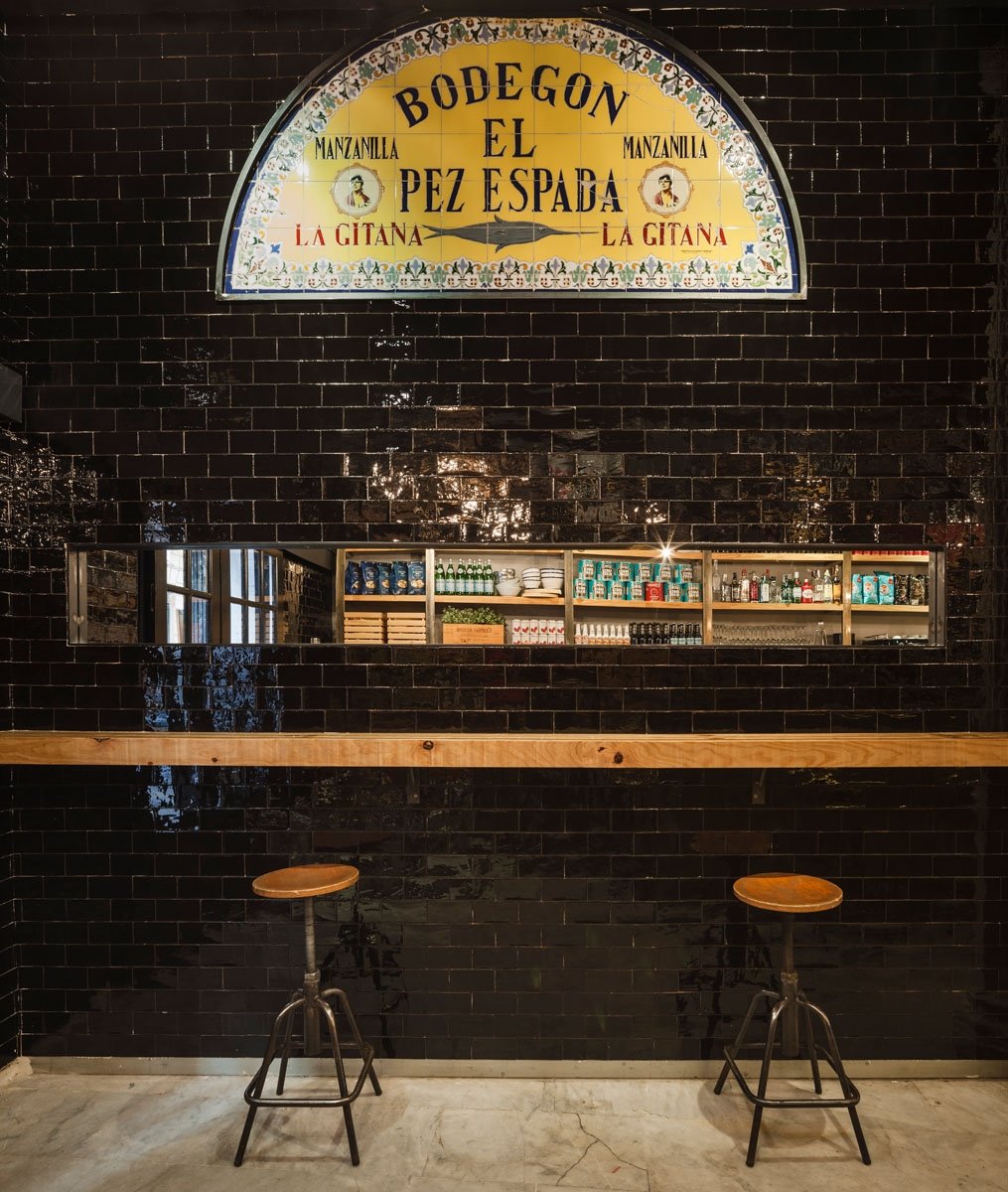 Restaurante Ovejas Negras, tapas y más tapas en Sevilla